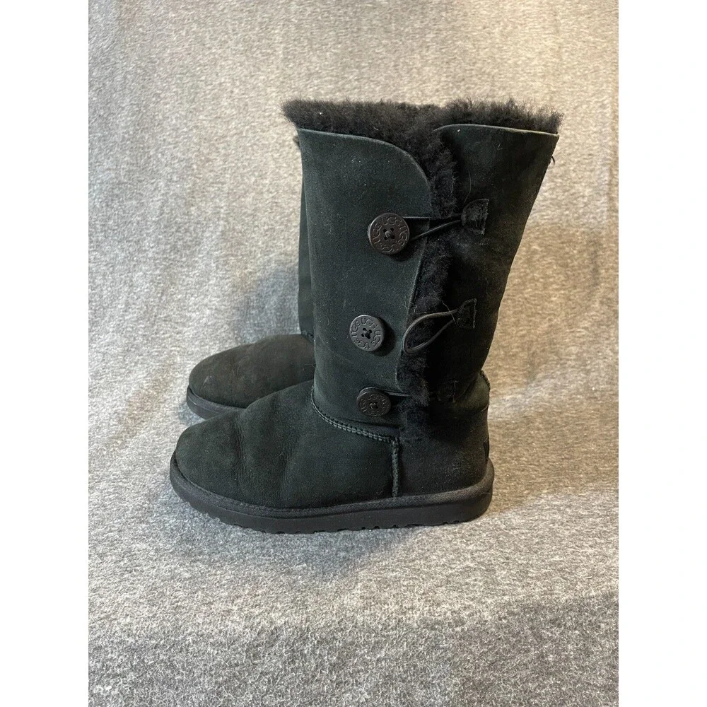 UGG elevate your
